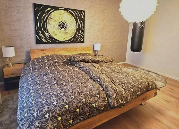 Stayinn Knautkleeberg